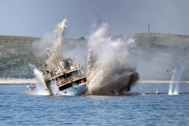 Boat crash with large boat - boating accident